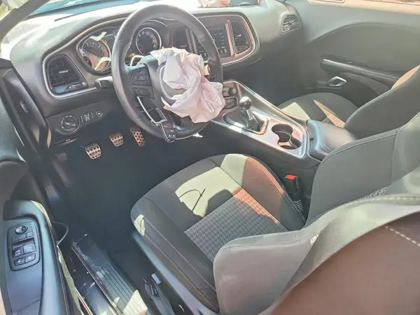 2C3CDZBT2KH739063 2019 DODGE CHALLENGER - Image 8