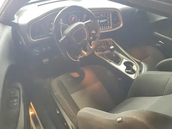2C3CDZBT2KH739130 2019 DODGE CHALLENGER - Image 8