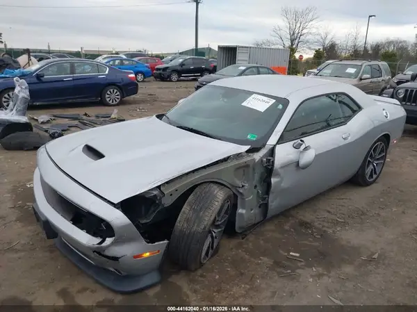 2C3CDZBT2LH201433 2020 DODGE CHALLENGER - Image 2