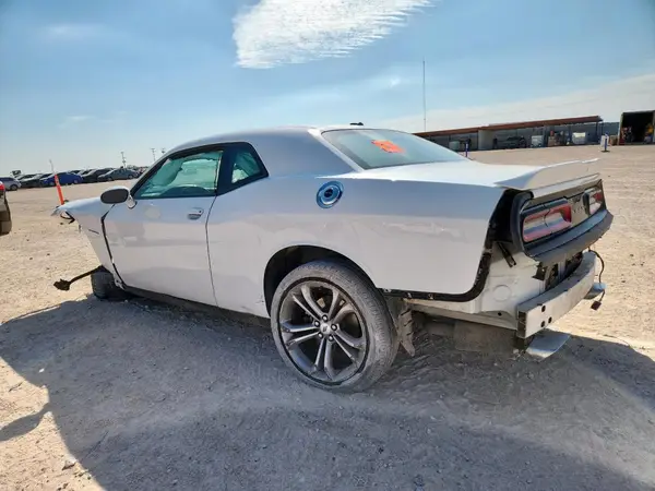 2C3CDZBT2MH526522 2021 DODGE CHALLENGER - Image 2