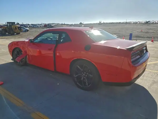 2C3CDZBT2MH583626 2021 DODGE CHALLENGER - Image 2