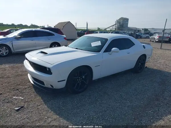 2C3CDZBT2MH590995 2021 DODGE CHALLENGER - Image 2