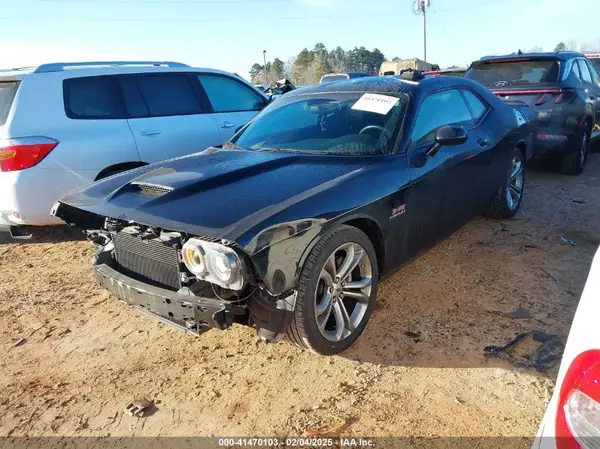 2C3CDZBT2NH234239 2022 DODGE CHALLENGER - Image 2