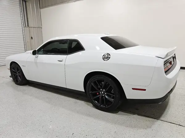 2C3CDZBT2NH263448 2022 DODGE CHALLENGER - Image 2