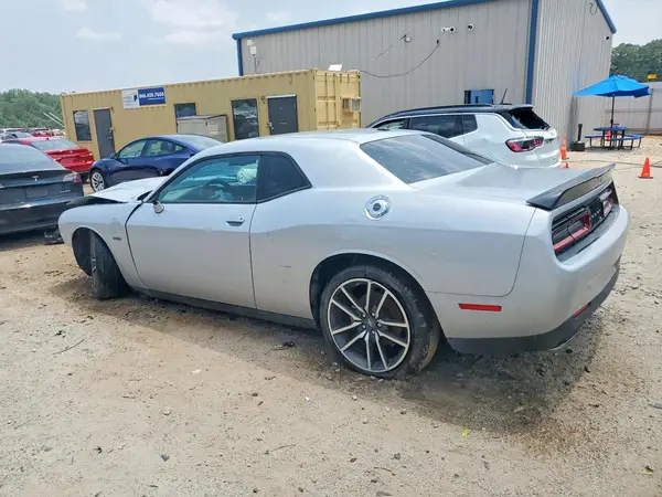 2C3CDZBT2PH610117 2023 DODGE CHALLENGER - Image 2