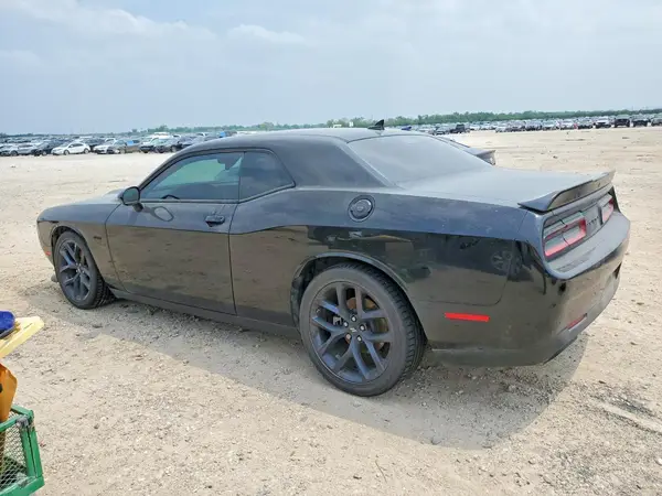 2C3CDZBT2PH611025 2023 DODGE CHALLENGER - Image 2