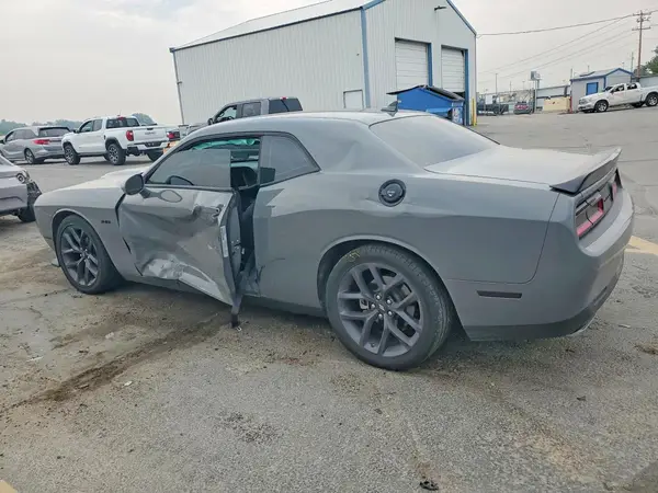 2C3CDZBT2PH630173 2023 DODGE CHALLENGER - Image 2