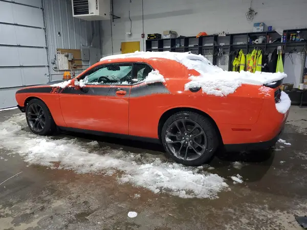 2C3CDZBT2PH668440 2023 DODGE CHALLENGER - Image 2