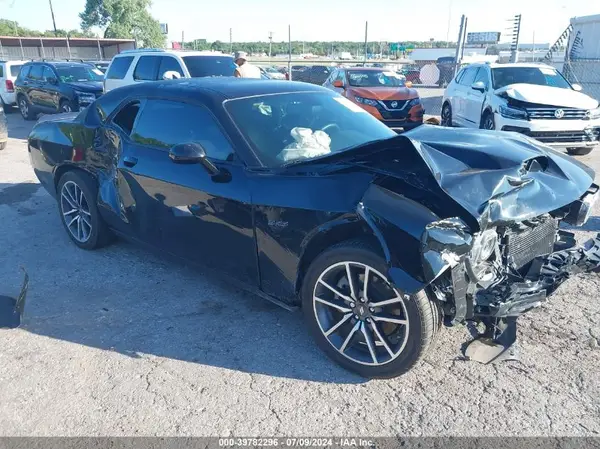 2C3CDZBT2PH695430 2023 DODGE CHALLENGER - Image 1