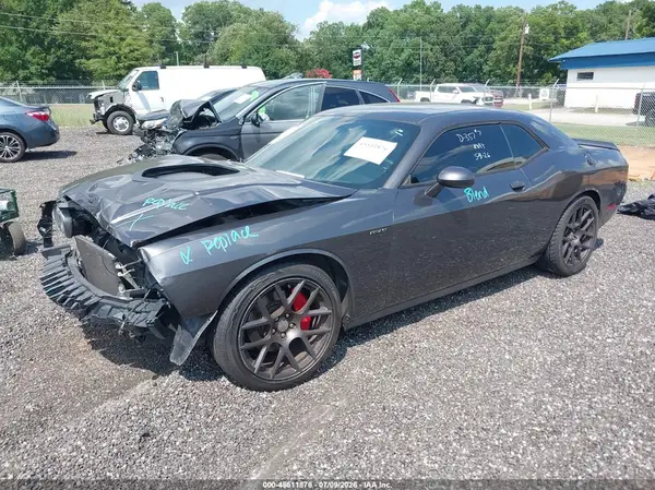 2C3CDZBT3GH168545 2016 DODGE CHALLENGER - Image 2