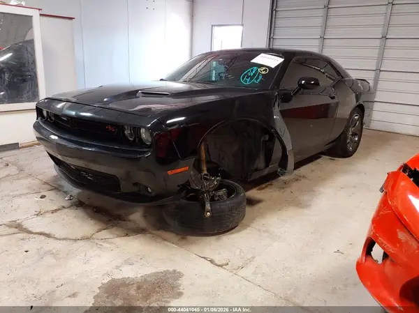 2C3CDZBT3GH214052 2016 DODGE CHALLENGER - Image 2