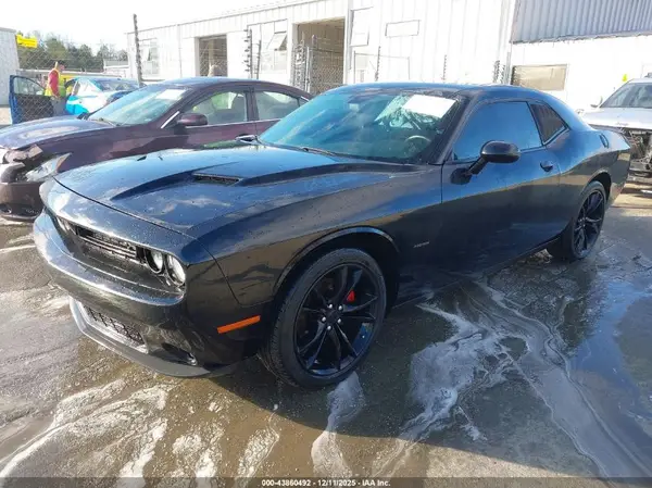 2C3CDZBT3GH316581 2016 DODGE CHALLENGER - Image 2