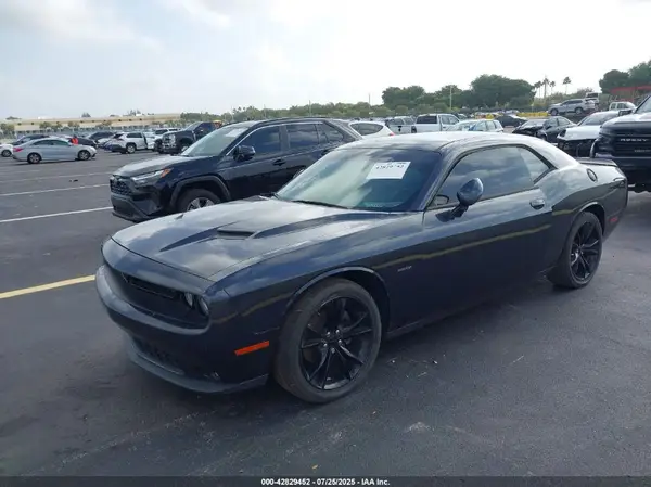 2C3CDZBT3GH316919 2016 DODGE CHALLENGER - Image 2