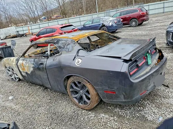 2C3CDZBT3HH631186 2017 DODGE CHALLENGER - Image 2
