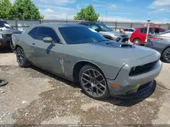 2C3CDZBT3HH664379 2017 DODGE CHALLENGER
