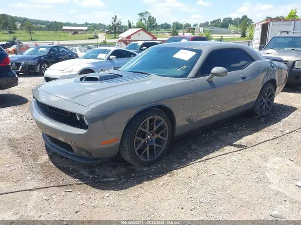 2C3CDZBT3HH664379 2017 DODGE CHALLENGER - Image 2