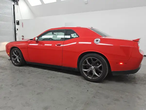 2C3CDZBT3KH530365 2019 DODGE CHALLENGER - Image 2