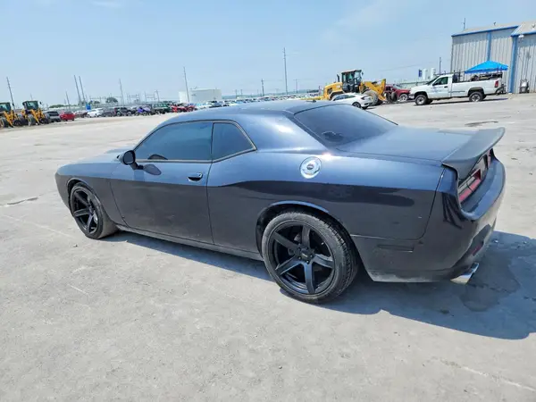 2C3CDZBT3KH583356 2019 DODGE CHALLENGER - Image 2