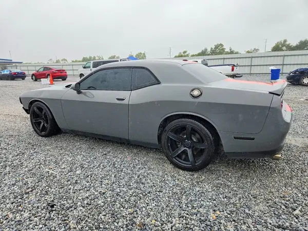 2C3CDZBT3KH627761 2019 DODGE CHALLENGER - Image 2