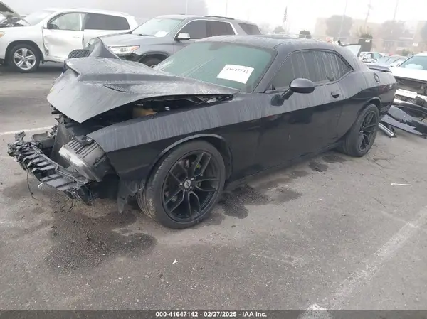 2C3CDZBT3KH660405 2019 DODGE CHALLENGER - Image 2