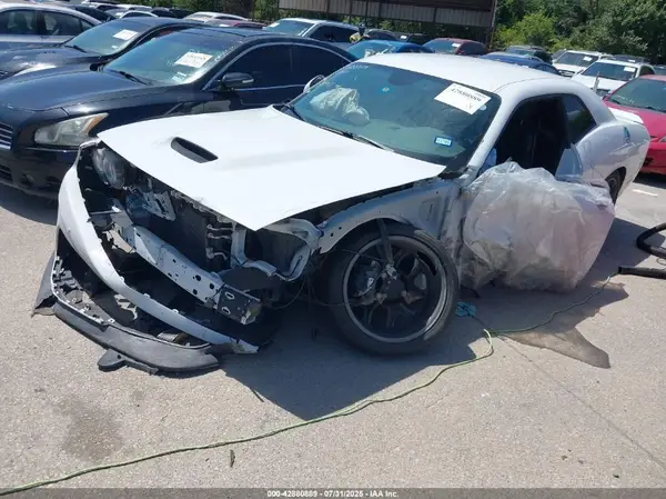 2C3CDZBT3KH705293 2019 DODGE CHALLENGER - Image 2