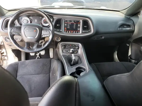 2C3CDZBT3KH744398 2019 DODGE CHALLENGER - Image 8
