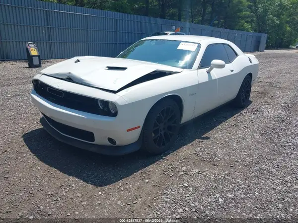2C3CDZBT3LH210254 2020 DODGE CHALLENGER - Image 2