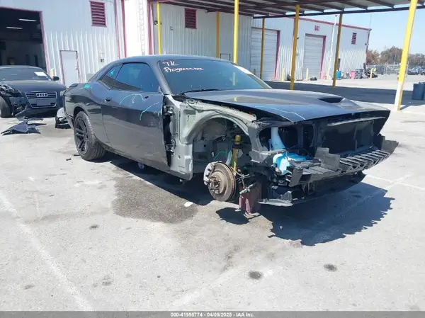 2C3CDZBT3NH144159 2022 DODGE CHALLENGER - Image 1