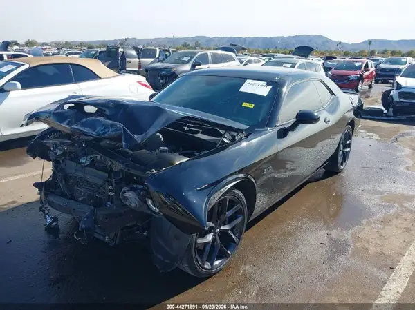 2C3CDZBT3PH528137 2023 DODGE CHALLENGER - Image 2