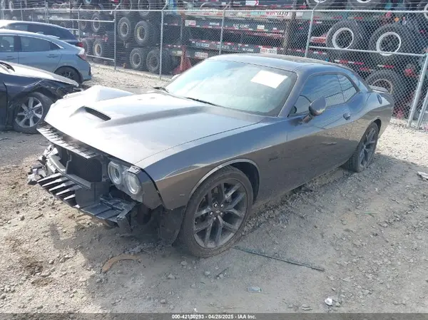 2C3CDZBT3PH562403 2023 DODGE CHALLENGER - Image 2