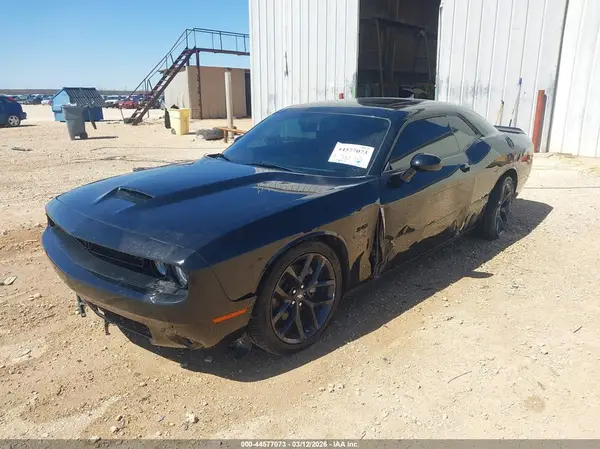2C3CDZBT3PH597362 2023 DODGE CHALLENGER - Image 2