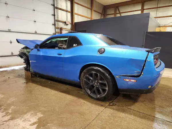 2C3CDZBT3PH668284 2023 DODGE CHALLENGER - Image 2