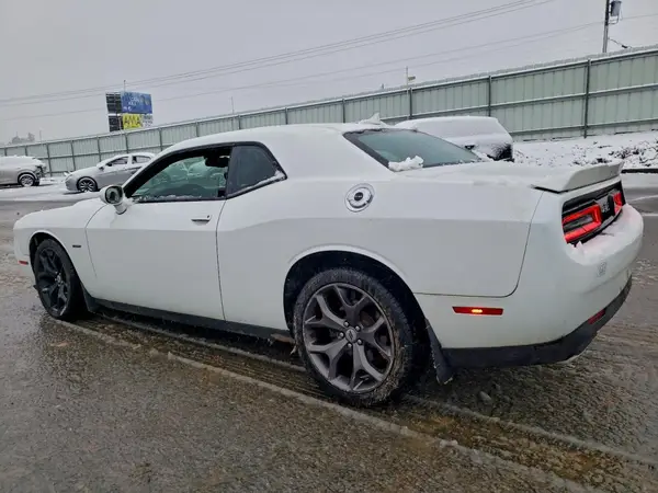 2C3CDZBT4GH101355 2016 DODGE CHALLENGER - Image 2