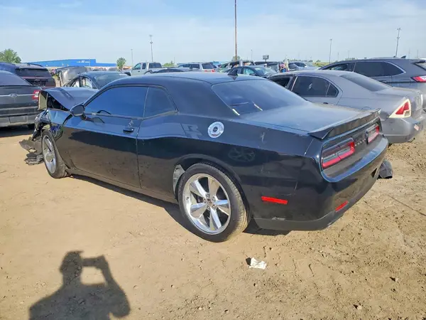 2C3CDZBT4GH111853 2016 DODGE CHALLENGER - Image 2