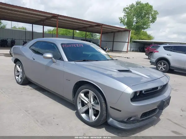 2C3CDZBT4GH129429 2016 DODGE CHALLENGER - Image 1