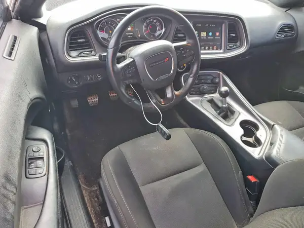 2C3CDZBT4GH153584 2016 DODGE CHALLENGER - Image 8