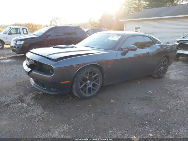 2C3CDZBT4GH153603 2016 DODGE CHALLENGER - Image 2