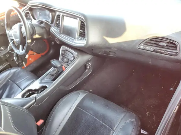 2C3CDZBT4GH329940 2016 DODGE CHALLENGER - Image 8