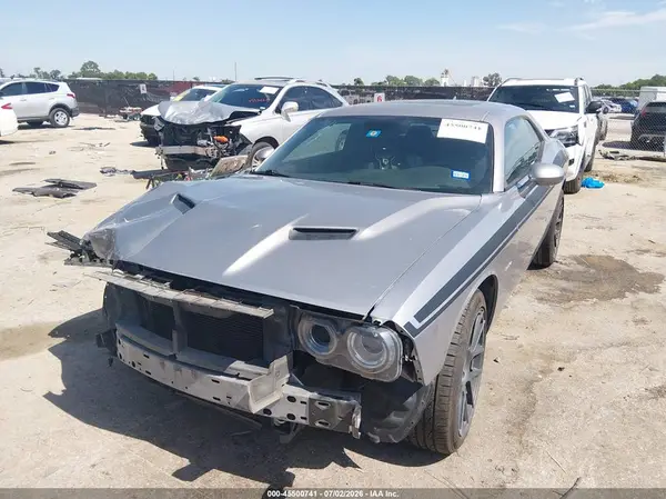 2C3CDZBT4GH331901 2016 DODGE CHALLENGER - Image 2