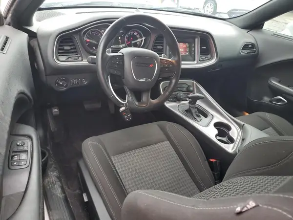 2C3CDZBT4HH554926 2017 DODGE CHALLENGER - Image 8