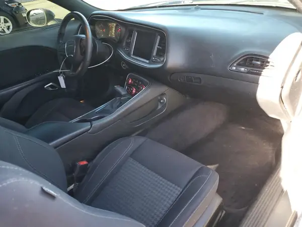 2C3CDZBT4HH650510 2017 DODGE CHALLENGER - Image 8