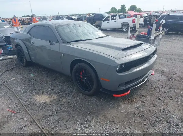 2C3CDZBT4JH138798 2018 DODGE CHALLENGER - Image 1