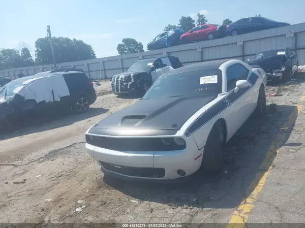 2C3CDZBT4JH146433 2018 DODGE CHALLENGER - Image 2