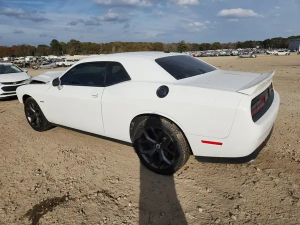 2C3CDZBT4JH232535 2018 DODGE CHALLENGER - Image 2