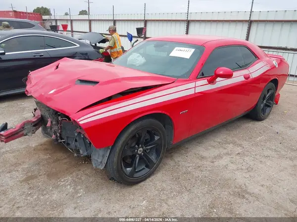 2C3CDZBT4JH327953 2018 DODGE CHALLENGER - Image 2