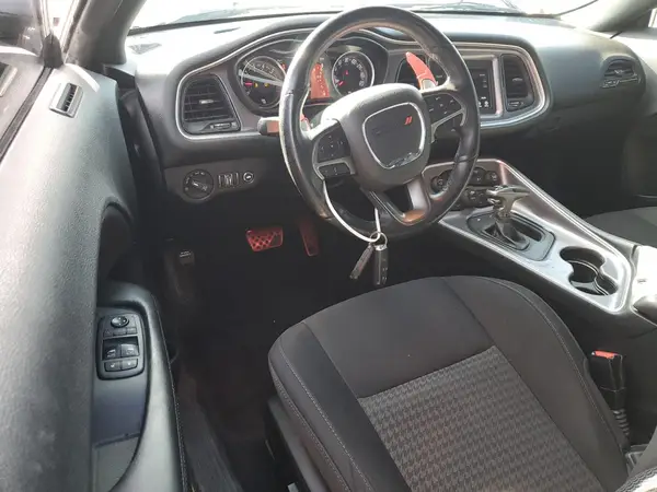 2C3CDZBT4KH551001 2019 DODGE CHALLENGER - Image 8