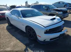 2C3CDZBT4KH552178 2019 DODGE CHALLENGER