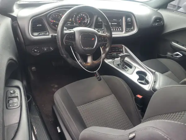 2C3CDZBT4KH573533 2019 DODGE CHALLENGER - Image 8