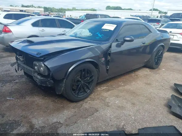 2C3CDZBT4KH573676 2019 DODGE CHALLENGER - Image 2