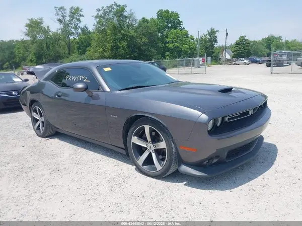 2C3CDZBT4KH606174 2019 DODGE CHALLENGER - Image 1